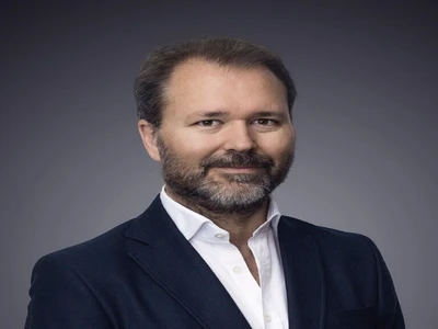 Successful {site_name} Trader